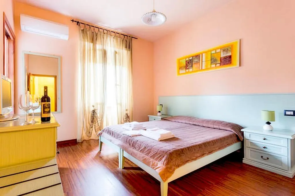 Bosa Guest House 2*,  Italie